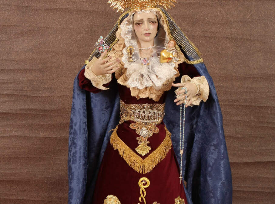 La simbología en las imágenes religiosas: más allá de la escultura